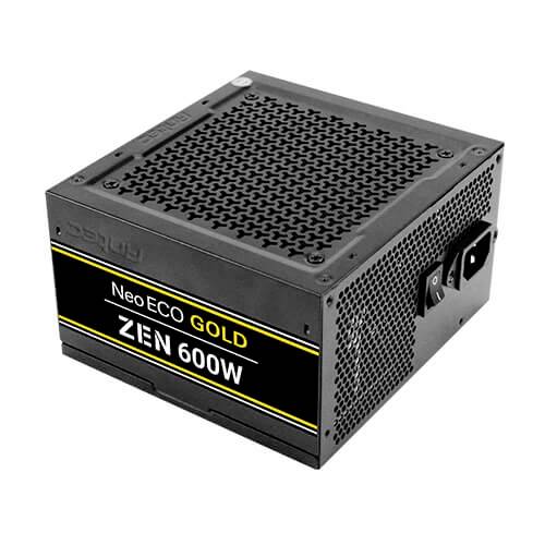 Czarny zasilacz z napisem 'NeoECO Gold ZEN 600W'. Widoczne są szczeliny wentylacyjne oraz gniazdo zasilania.