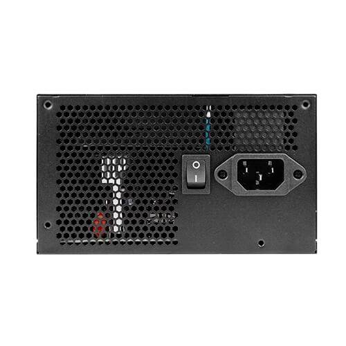 Czarny zasilacz komputerowy z otworami wentylacyjnymi i włącznikiem sieciowym do sterowania zasilaniem.