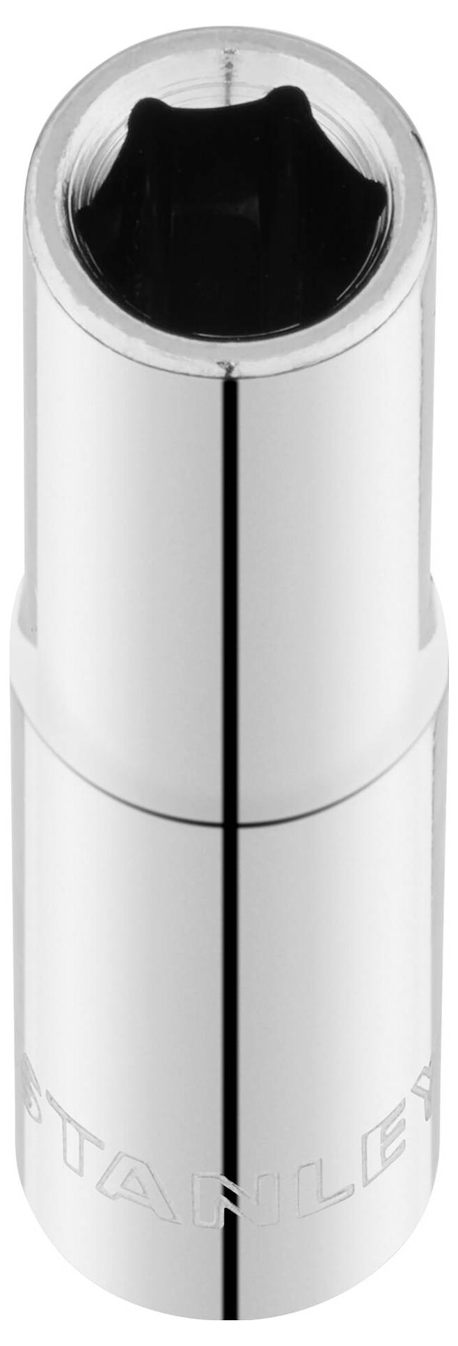 Metalowy klucz nasadowy, o sześciokątnym otworze, chromowany, z wybitym napisem 'Stanley'.