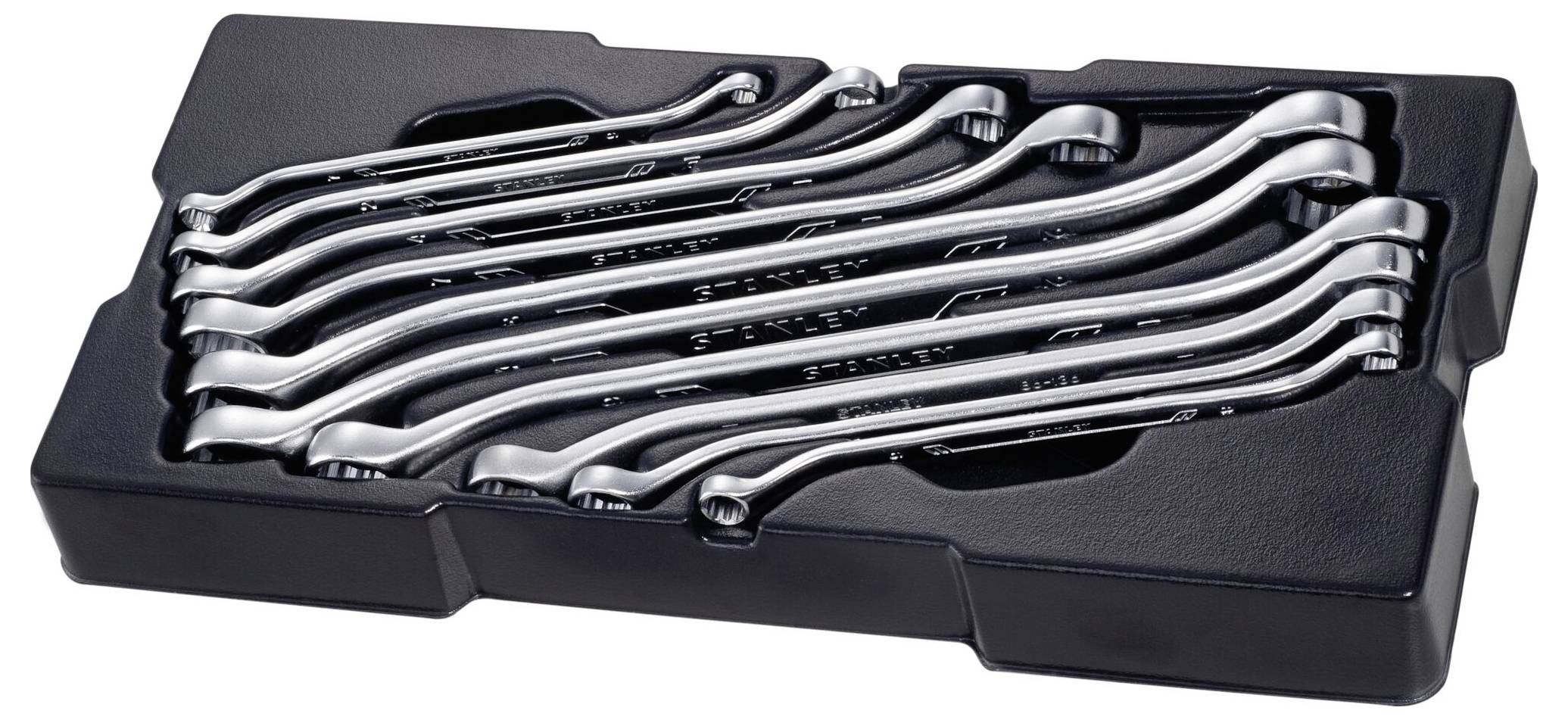 Zestaw dziewięciu chromowanych kluczy oczkowych o różnych rozmiarach, starannie ułożonych w czarnym plastikowym uchwycie.