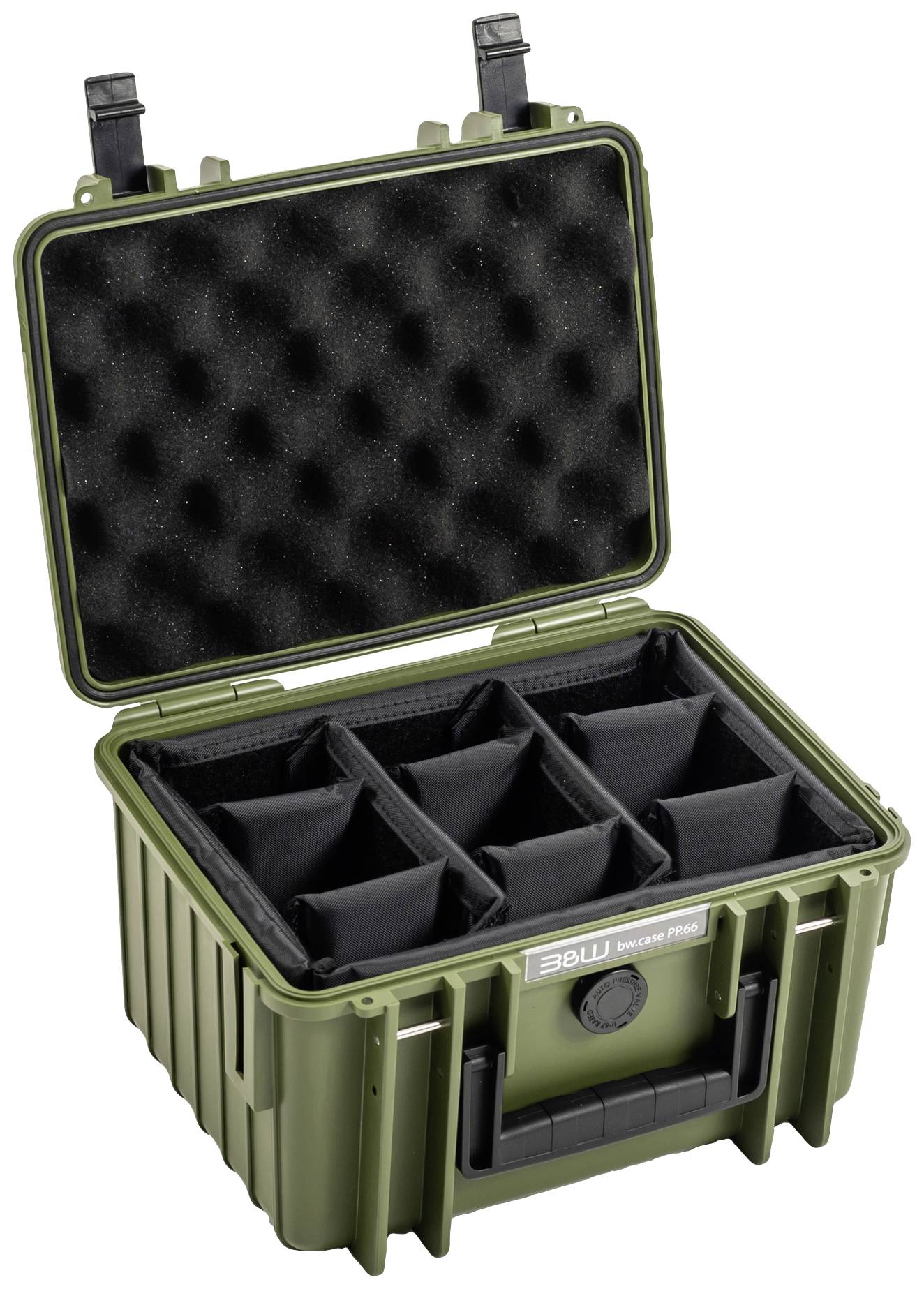Zielony, otwarty, wytrzymały kufer transportowy z przegrodami i wyściółką piankową wewnątrz, odpowiedni do bezpiecznego przewozu delikatnego sprzętu.