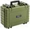 Solidny, oliwkowozielony kufer z uchwytem, odpowiedni do bezpiecznego transportu delikatnego sprzętu.