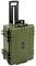 Zielone walizki twarde z teleskopową rączką i kółkami, o wytrzymałej konstrukcji zapewniającej bezpieczny transport.