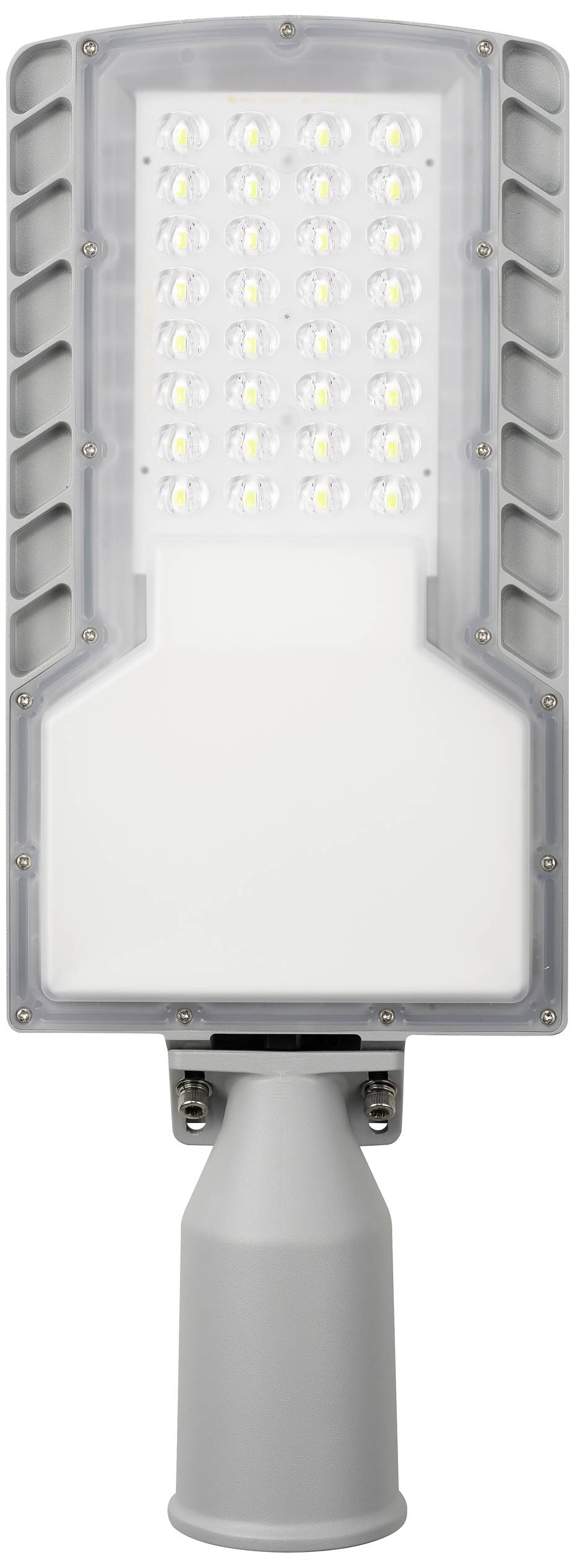 Szara lampa uliczna LED o prostokątnej, pionowo ułożonej powierzchni świetlnej. Jest przeznaczona do zamontowania na słupie.