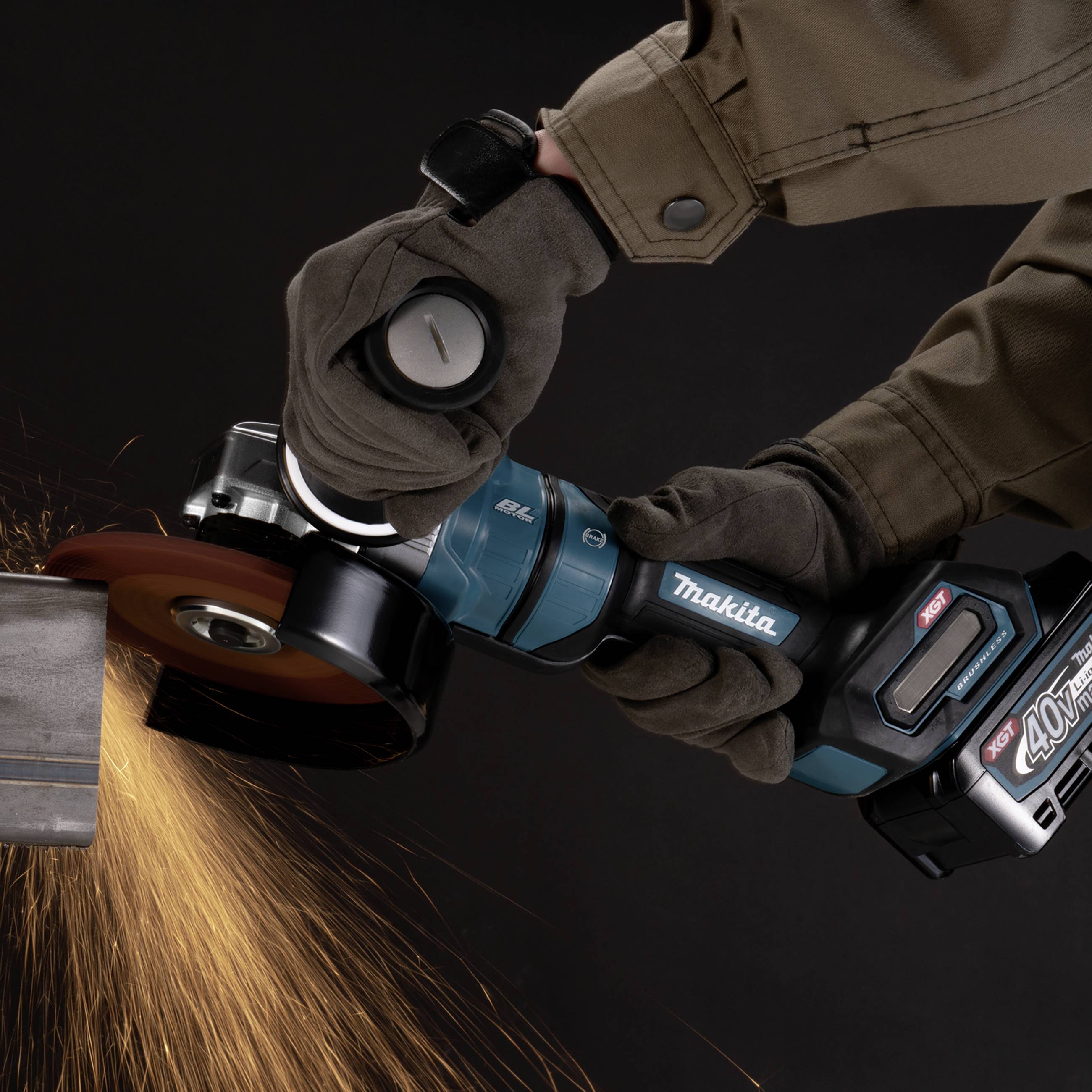 Акумуляторна кутова шліфувальна машина Makita GA051GZ 2300 Вт