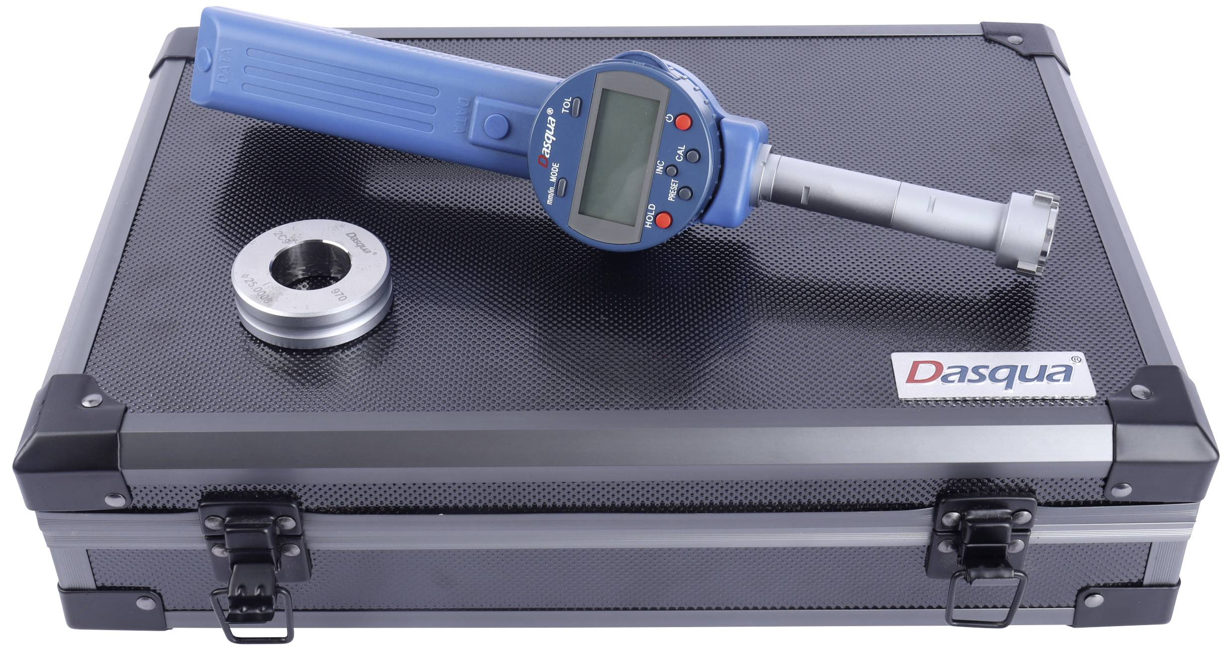 'Cyfrowy klucz dynamometryczny i pierścień pomiarowy na czarnym, strukturowanym futerale. Marka: Dasqua. Odpowiedni do precyzyjnego pomiaru momentu obrotowego.'