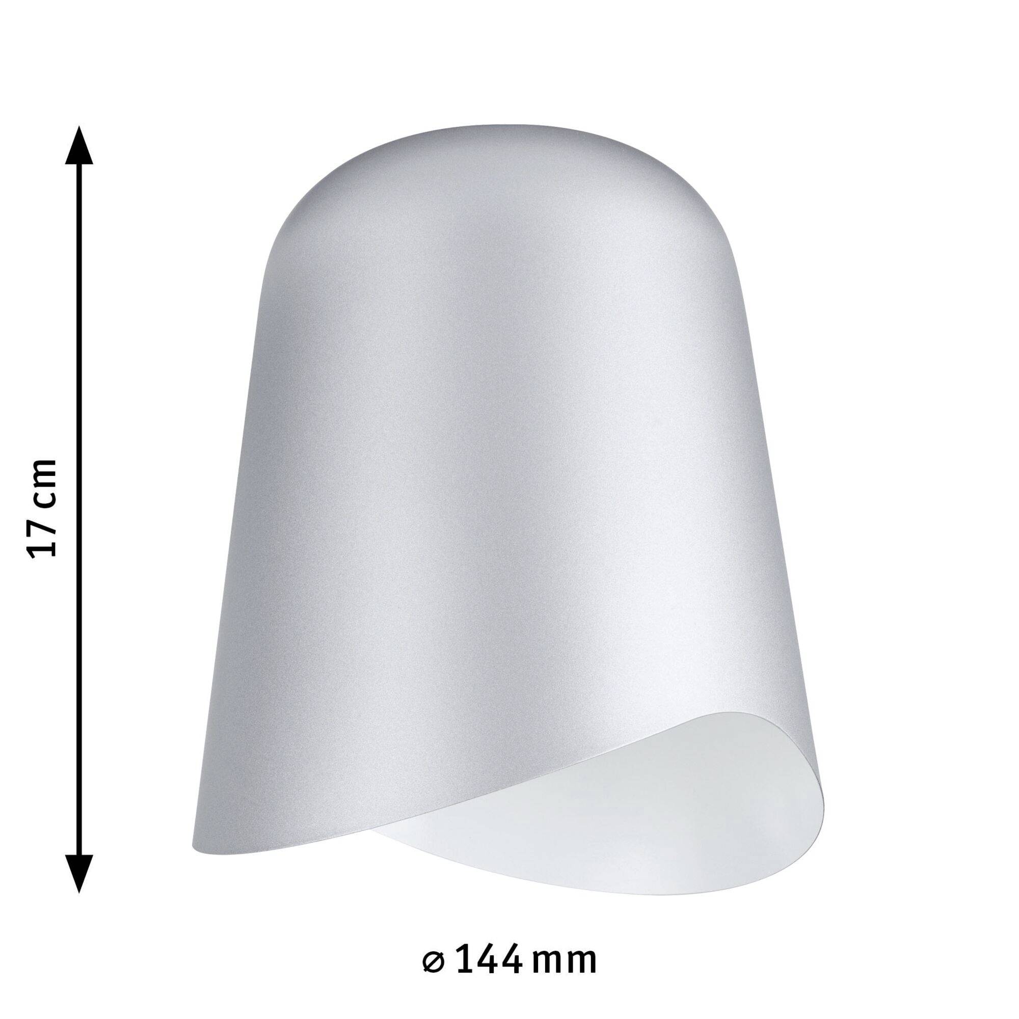 Srebrna, zakrzywiona lampa o wymiarach: wysokość 17 cm i średnica 144 mm.