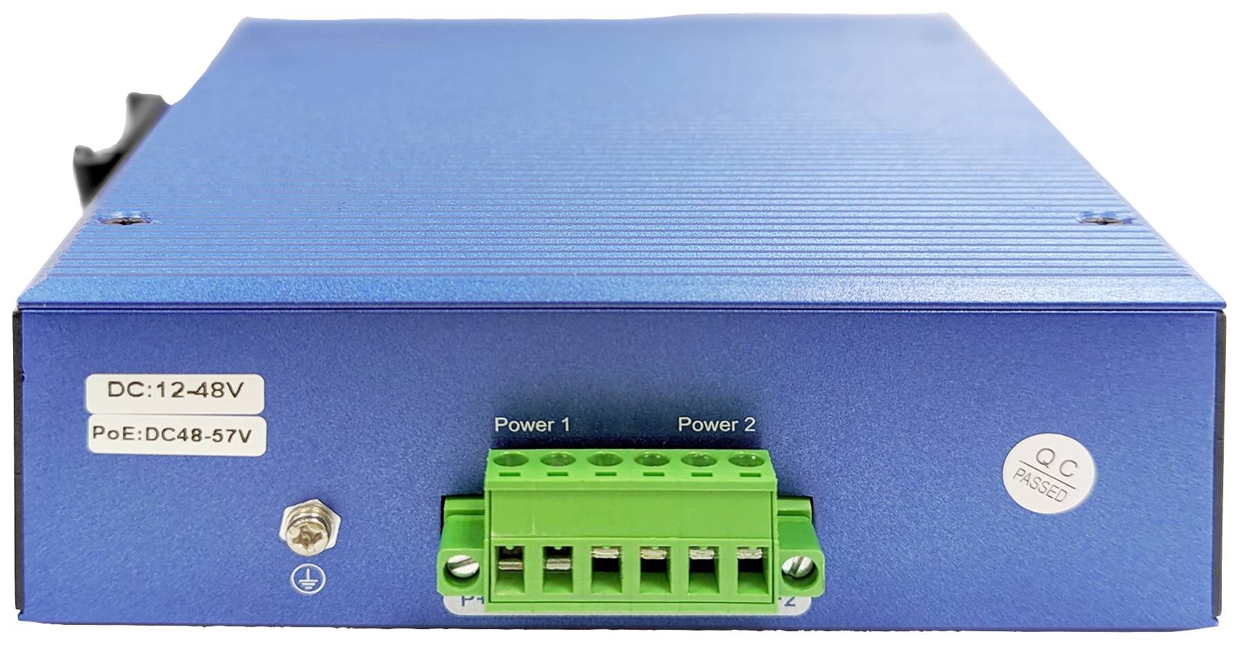 Niebieskie zasilanie z zieloną listwą przyłączeniową. Naklejki wskazują na napięcie stałe w zakresie 12-48V oraz obsługę PoE.