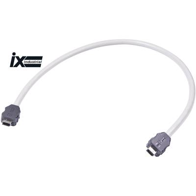 Białe, zakrzywione kable Ethernet z czarnymi, znormalizowanymi złączami przemysłowymi ix po obu końcach, odpowiednie do zastosowań przemysłowych.