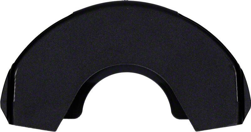 Czarna, zaokrąglona plastikowa część mocowana do błotnika roweru, która chroni przed rozbryzgami wody.