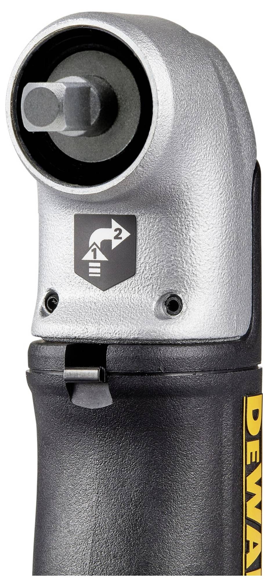 Młotowiertarka z metalową głowicą i bocznym logo DEWALT. Głowica jest oznaczona symbolem strzałki wskazującej kierunek obrotu.