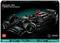 Model LEGO Technic mercedesa-AMG z Formuły 1 w czarnym designie, prezentowany jako zestaw liczący 1642 elementy.