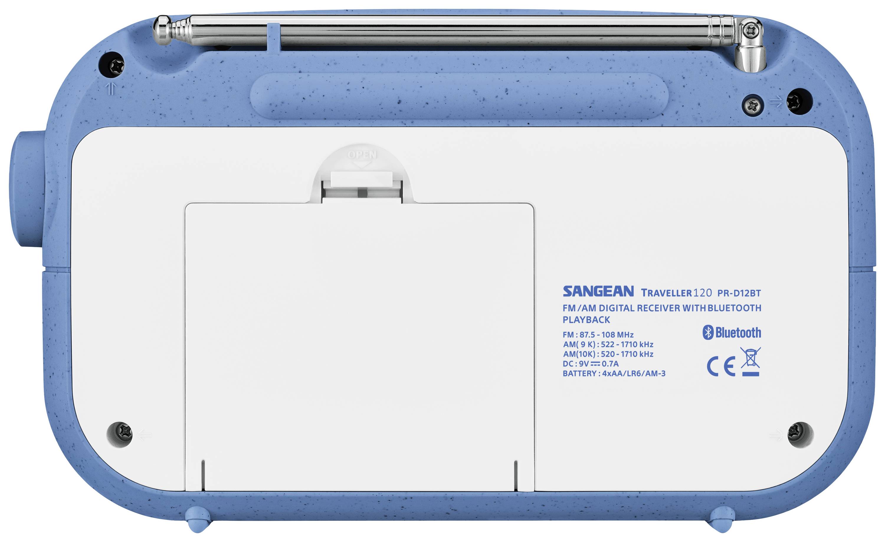 Niebieskie radio z anteną, pokazujące spodnią część z symbolami baterii i Bluetooth. Na powierzchni wydrukowane są szczegóły techniczne, takie jak częstotliwości.