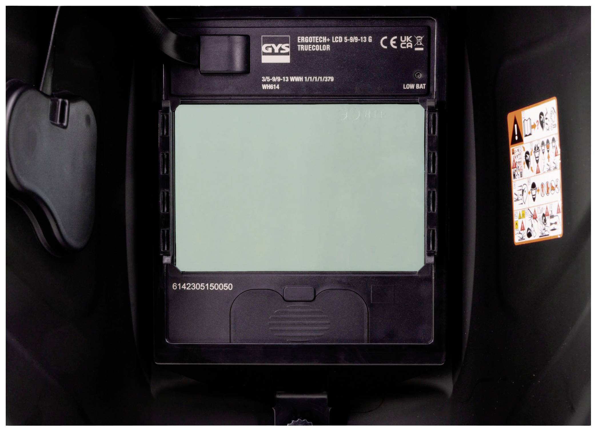 Spawany wyświetlacz na hełm z wyświetlaczem LED, numerami modeli i informacjami bezpieczeństwa po prawej stronie.