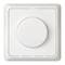 Biały włącznik światła, kwadratowy z okrągłym pokrętłem pośrodku, na białym tle.