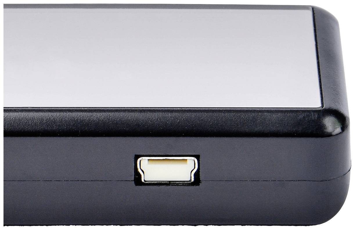 Czarny elektroniczny sprzęt o prostokątnym kształcie z gniazdem USB z boku.