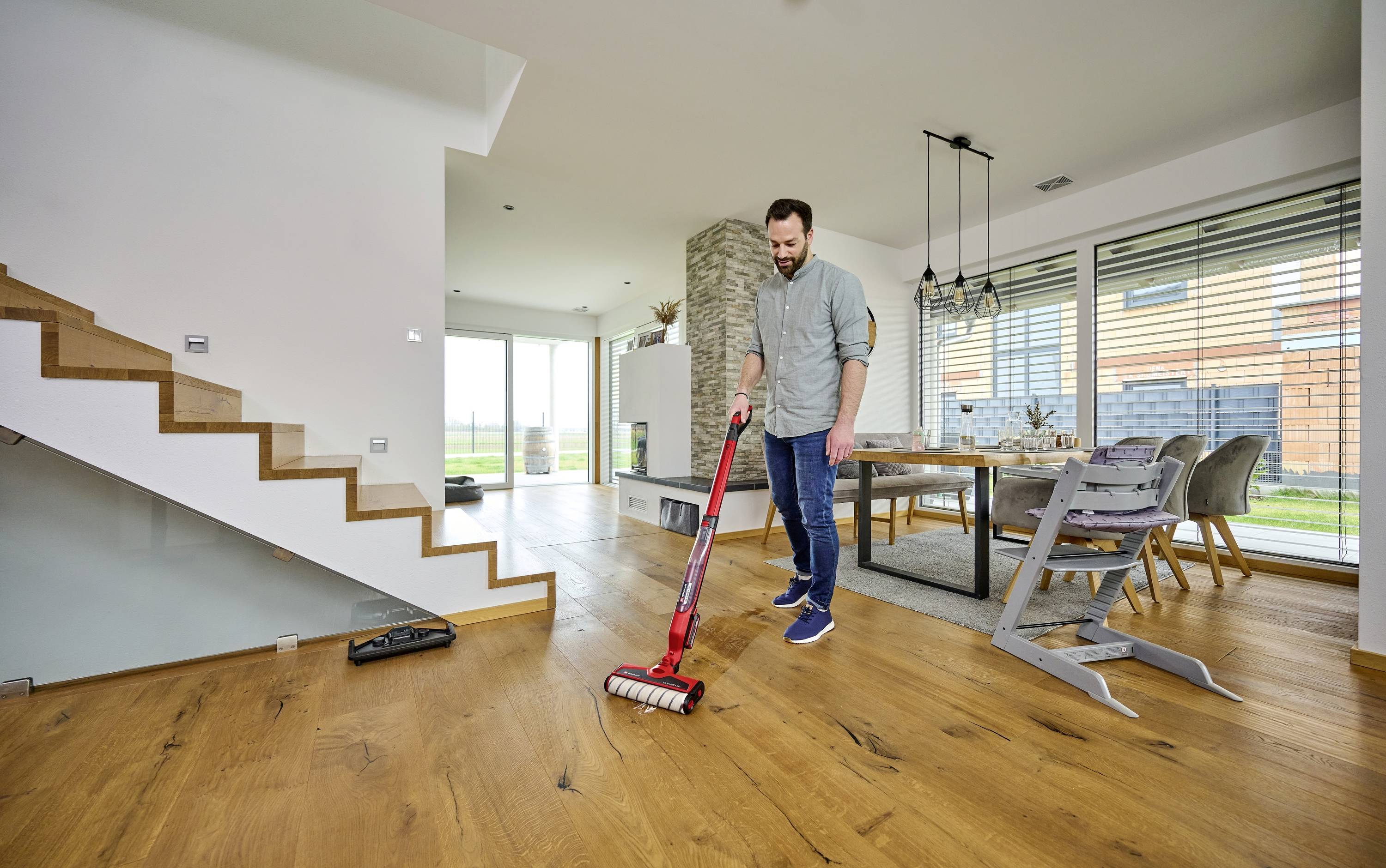 Паркетний пилосос Einhell CLEANEXXO Power X-Change 1x 2.5Ah з акумулятором, включаючи зарядний пристрій