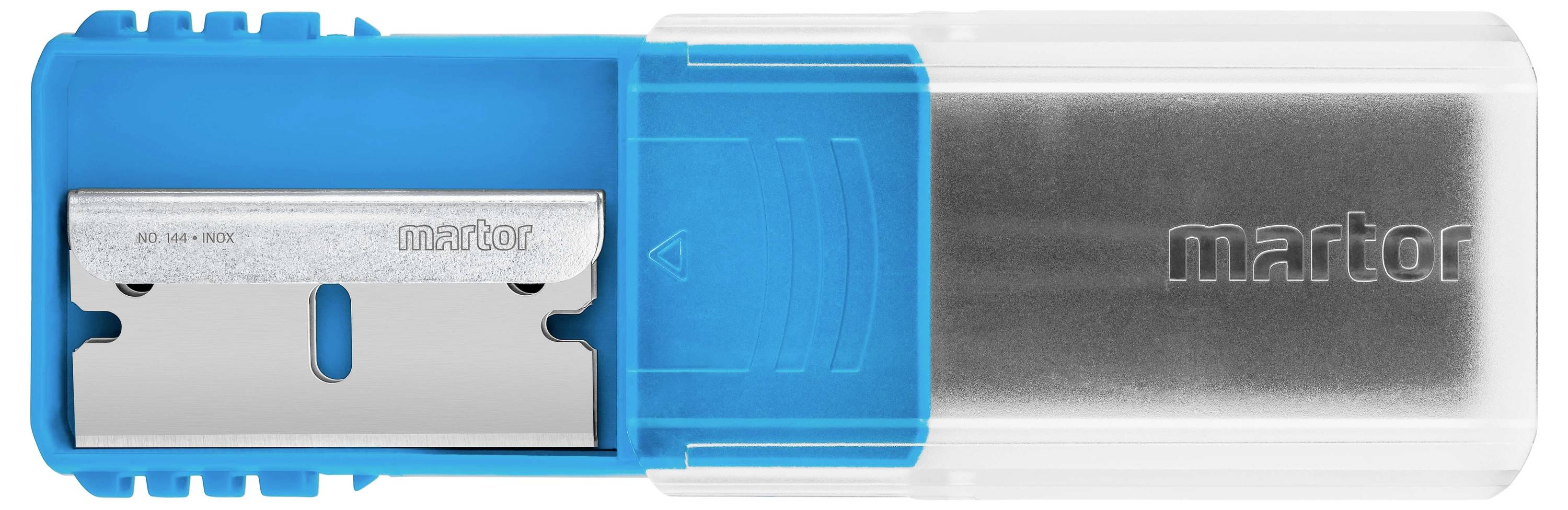 Niebieski plastikowy uchwyt trzymający metalowe ostrze bezpieczeństwa z napisem 'martor' na części uchwytu.