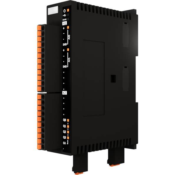 Czarny, prostokątny moduł elektroniczny z pomarańczowymi złączami i oznaczeniami na boku.