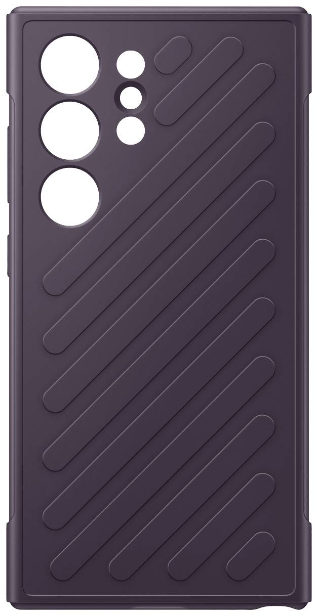 Ciemnofioletowe etui na telefon z ukośnymi liniami i wycięciami na obiektywy aparatu.