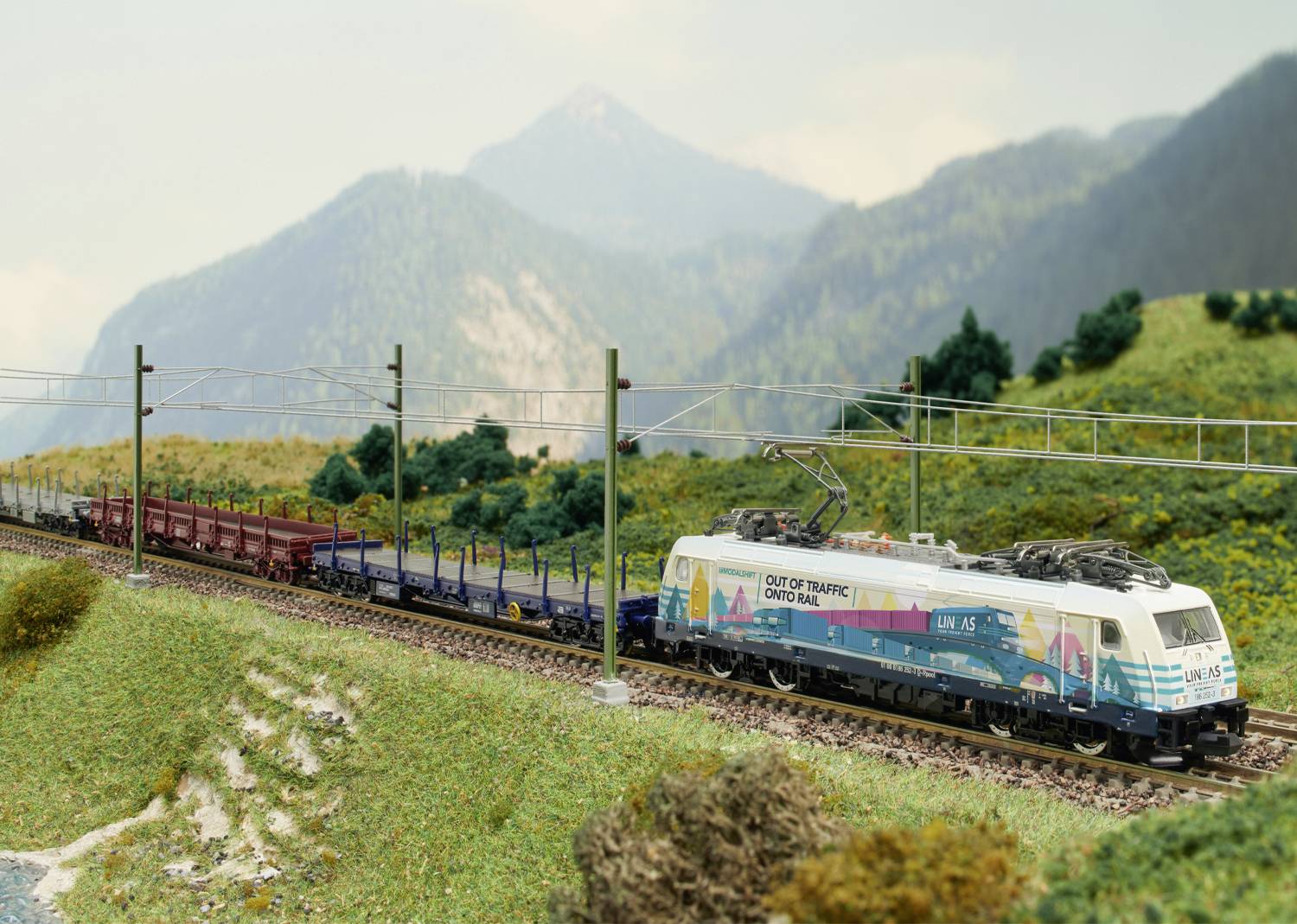 Електровоз MiniTrix 16877 N