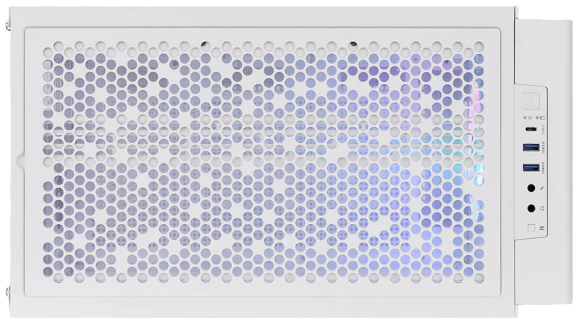 Jasny komputer wieżowy z perforowaną kratką na górnej części obudowy. Po prawej stronie widoczne są złącza USB oraz gniazdo słuchawek.