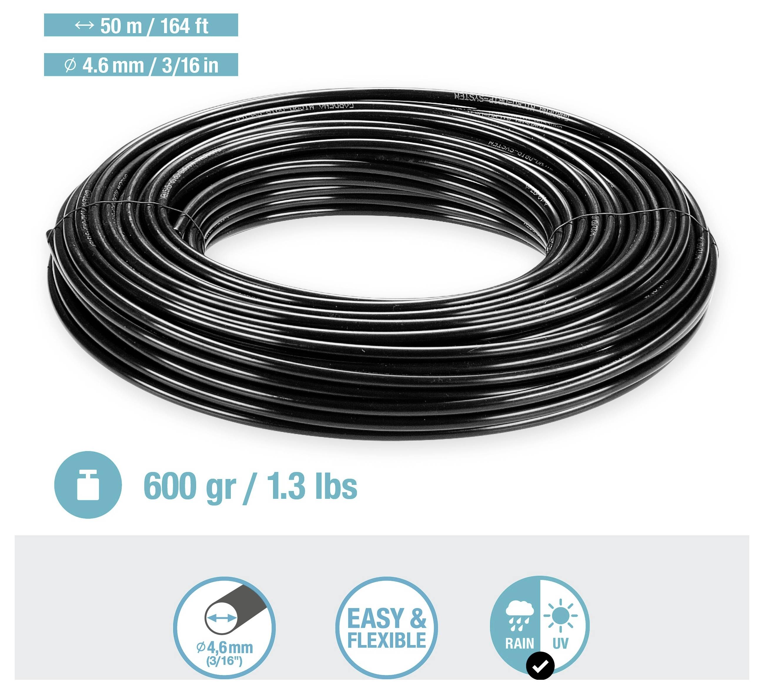 Rolka czarnego węża oznaczona '50 m/164 ft', '4.6 mm/3/16 in', '600 gr/1.3 lbs'. Ikony wskazują na trwałość: łatwy w użyciu, elastyczny, odporny na deszcz i promieniowanie UV.