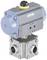 Zawór z napędem pneumatycznym firmy Bürkert. Kwadratowy element ze stali nierdzewnej z niebieską pokrywą i żółtym pokrętłem na górze.