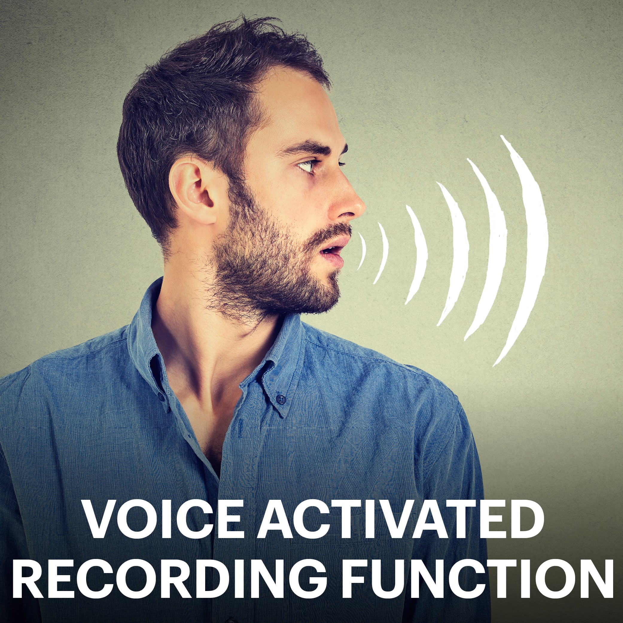 Osoba patrzy w bok, podczas gdy białe fale dźwiękowe rozchodzą się od jej twarzy. Tekst poniżej: 'Funkcja nagrywania głosowego'.