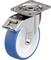 Rolka skrętna z niebieską gumową bieżnią i metalowym mocowaniem, odpowiednia do urządzeń transportowych. Napis 'Blickle made in Germany'.