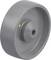 Szare, okrągłe koło plastikowe z uzębionym pierścieniem wewnętrznym i żółtym punktem na boku. Odpowiednie do zastosowań przemysłowych.