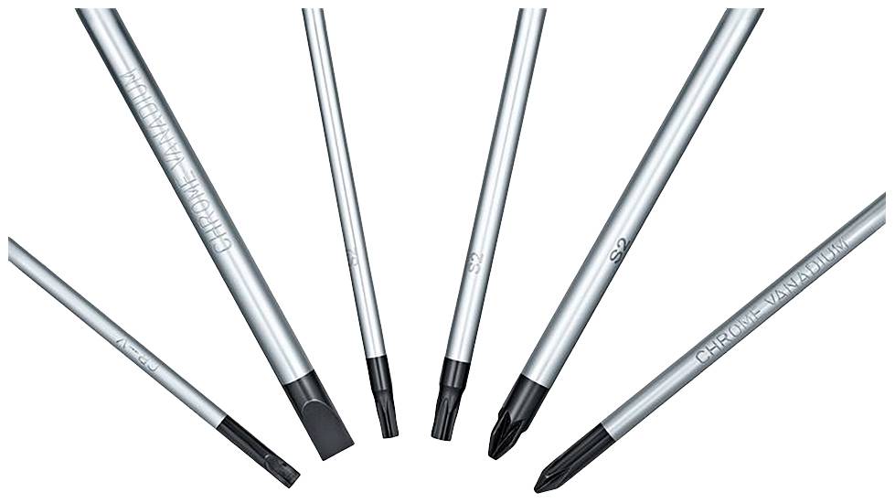 Sześć srebrnych końcówek wkrętaków o różnych kształtach i rozmiarach, ułożonych na białym tle.