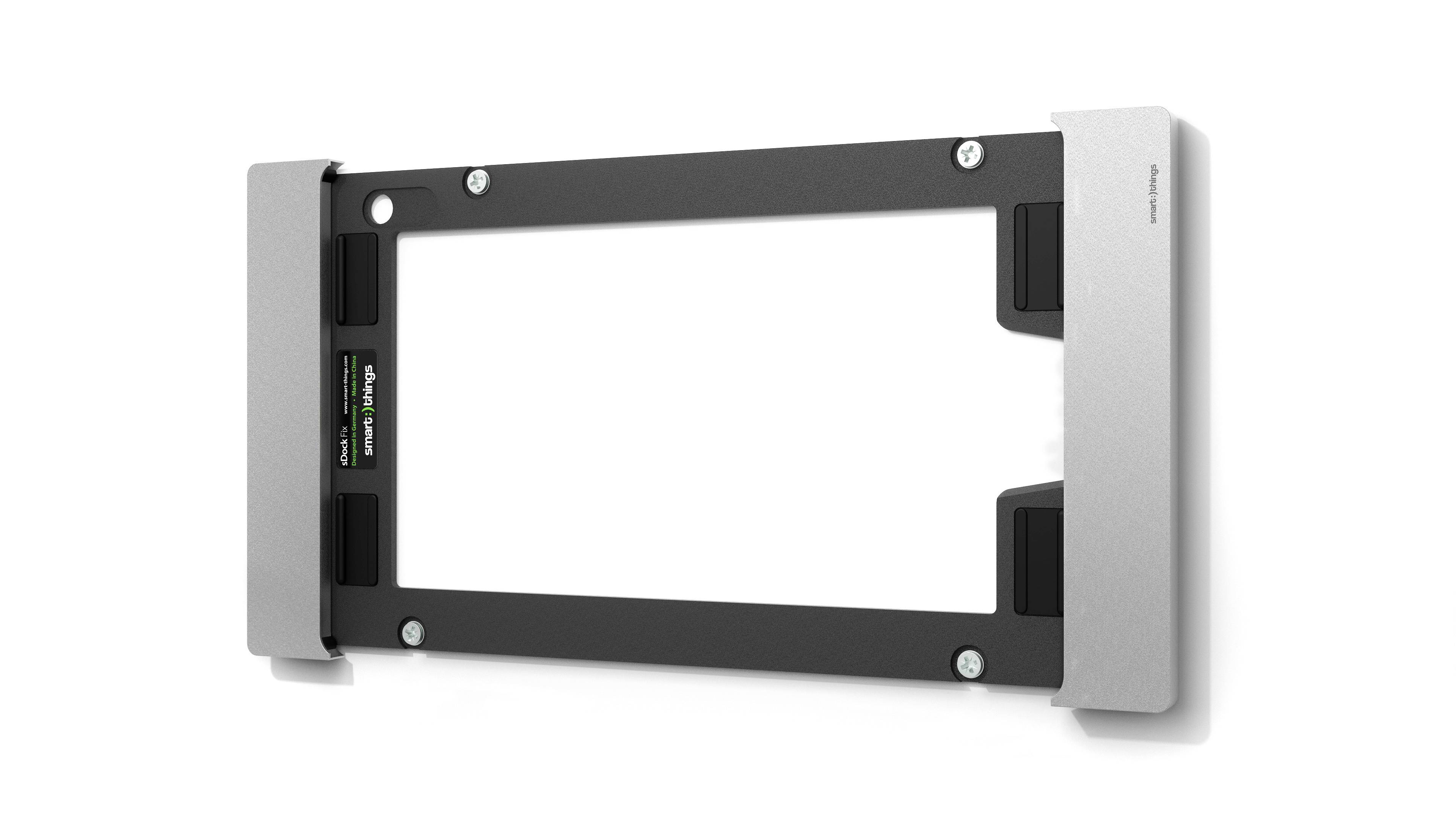 Metalowa rama do montażu naściennego adaptera, z wieloma punktami mocowania.