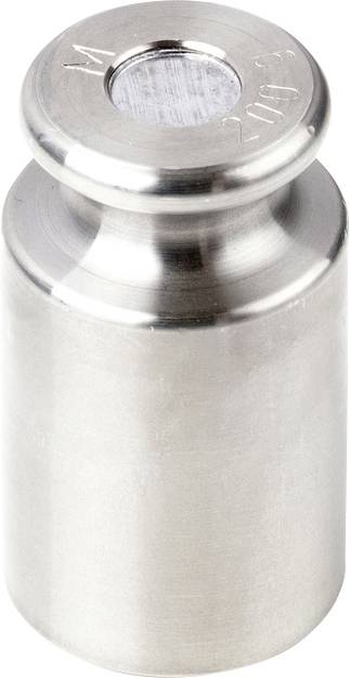 Cylindryczny odważnik metalowy o wadze 200 g, powszechnie stosowany w laboratoriach i podczas eksperymentów naukowych.