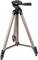 Trójnóg w kolorze brązu z regulowanymi nogami i mocowaniem kamery na górze, odpowiedni do fotografii i nagrań wideo.