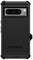 Czarna, wytrzymała obudowa na telefon, specjalnie zaprojektowana do ochrony smartfonów. Wycięcie na kamerę u góry, nazwa marki 'OtterBox' na dole.