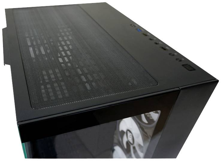 Czarna obudowa komputera z oknem bocznym i kratką wentylacyjną u góry. Przez boczne okno widać zamontowane wentylatory.