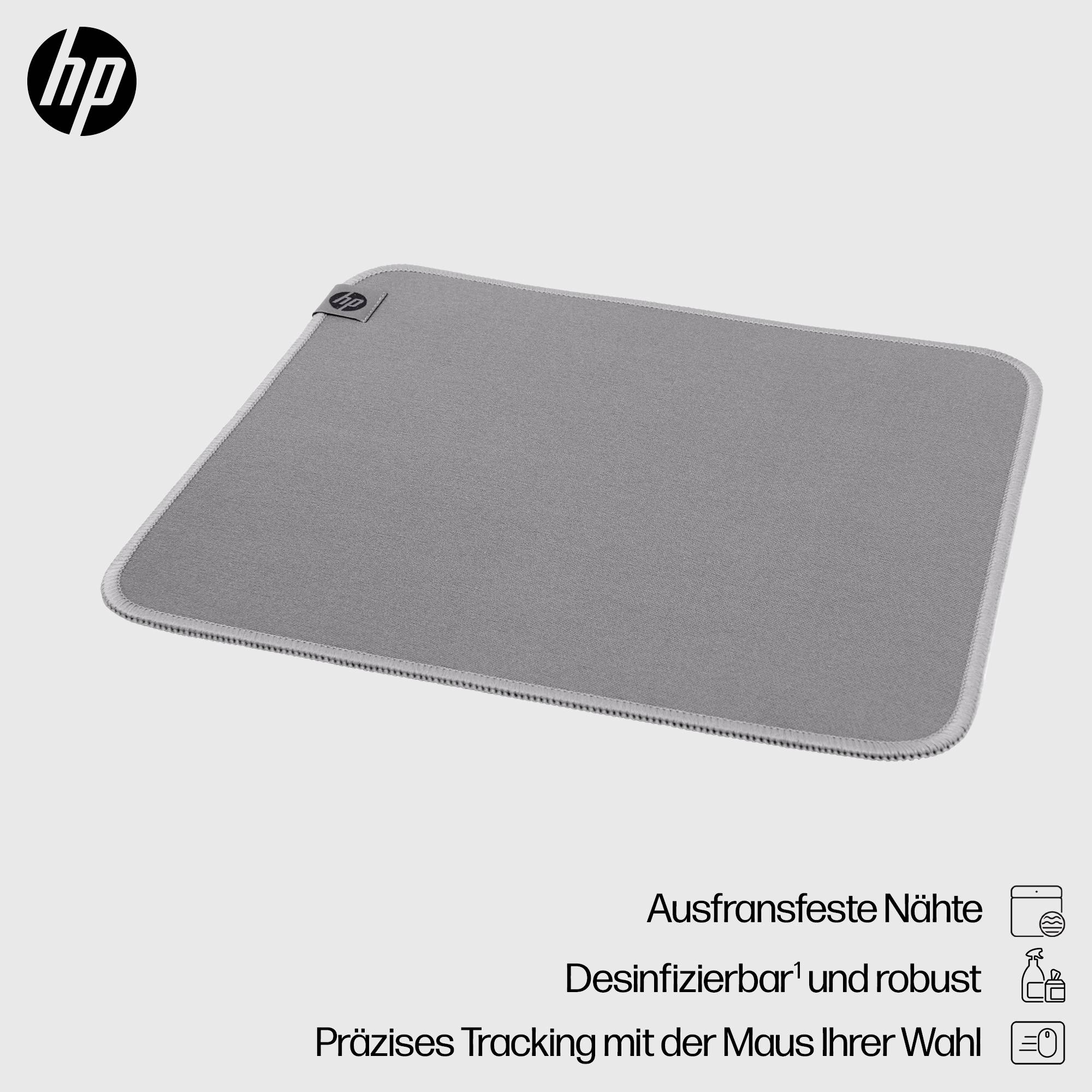 Szare podkładka pod mysz z logo HP w lewym górnym rogu. Tekst: 'Wzmocnione, nierozpuszczające się brzegi, nadająca się do dezynfekcji i wytrzymała, precyzyjne śledzenie z dowolną myszą'.