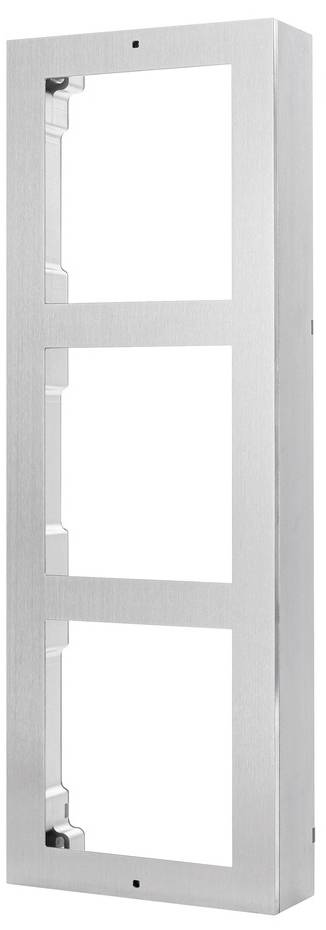 Metalowa rama z trzema prostokątnymi wycięciami; odpowiednia jako płyta montażowa lub obudowa dla urządzeń elektronicznych.