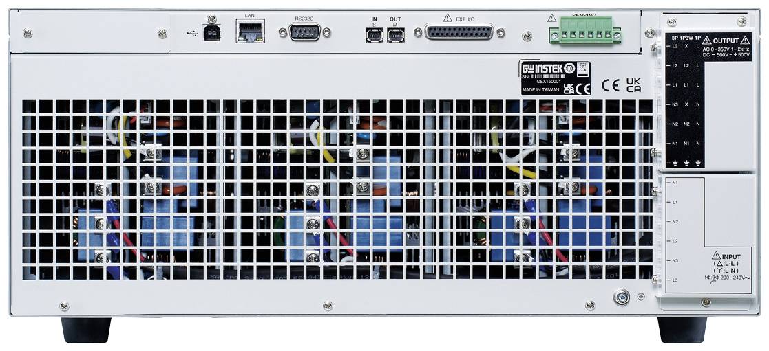 Widok z tyłu urządzenia elektronicznego z różnymi złączami i kratką wentylacyjną. Widoczna nazwa marki i oznaczenia.