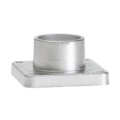 Metalowy adapter kołnierzowy z okrągłym przyłączem rurowym na kwadratowej podstawie. Stosowany do połączeń rurowych lub mocowań.