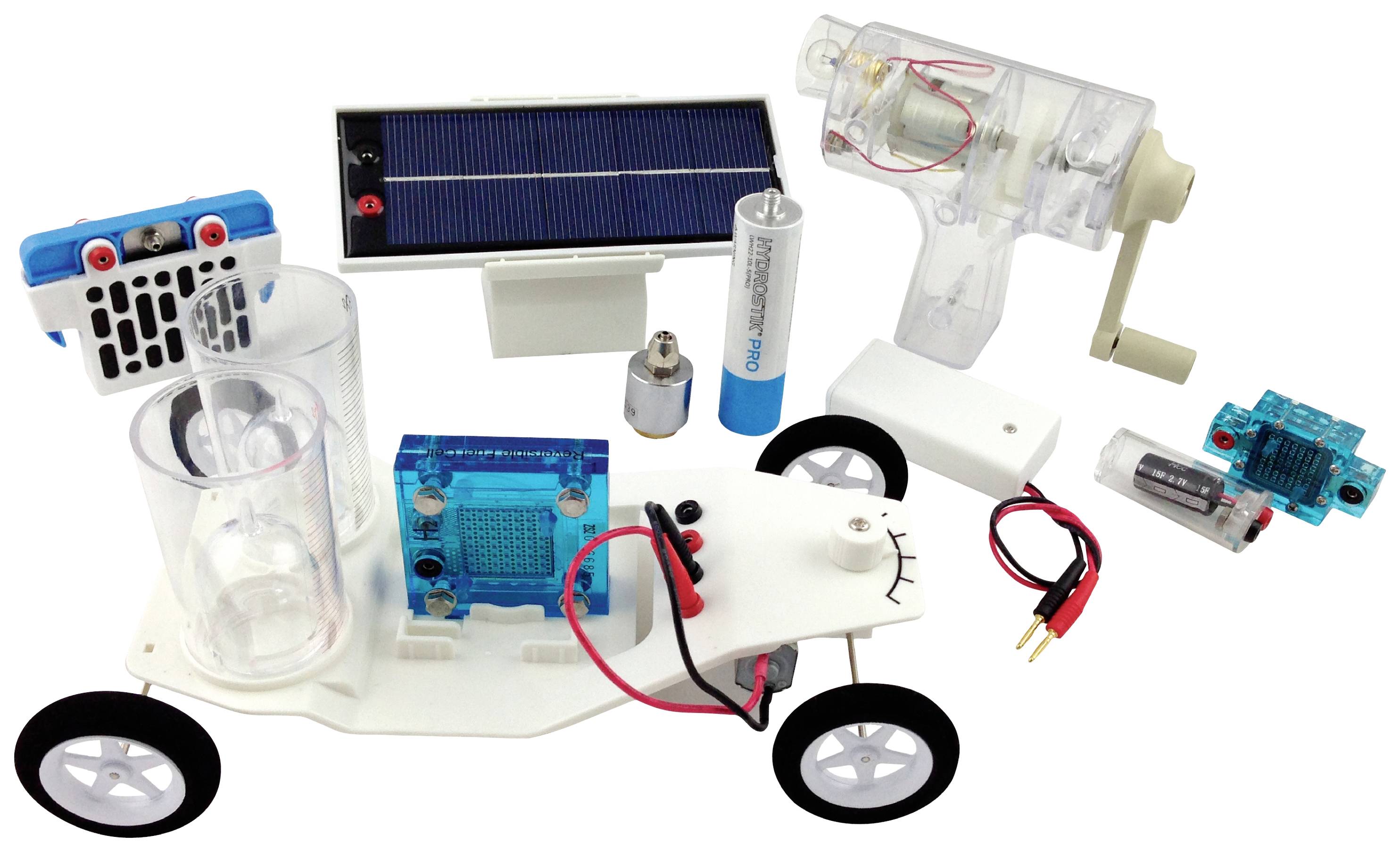 Zestaw do budowy samochodu solarnego: elementy obejmują panel słoneczny, silnik, baterię i koła. Do zbudowania działającego modelu.