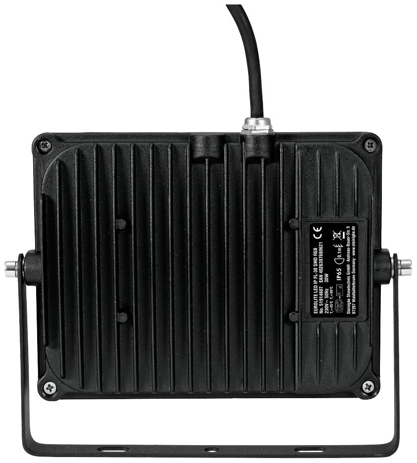 Reflektor LED w czarnej obudowie z żebrami chłodzącymi i uchwytem montażowym. Przewód zasilający wyprowadzony jest z góry urządzenia.