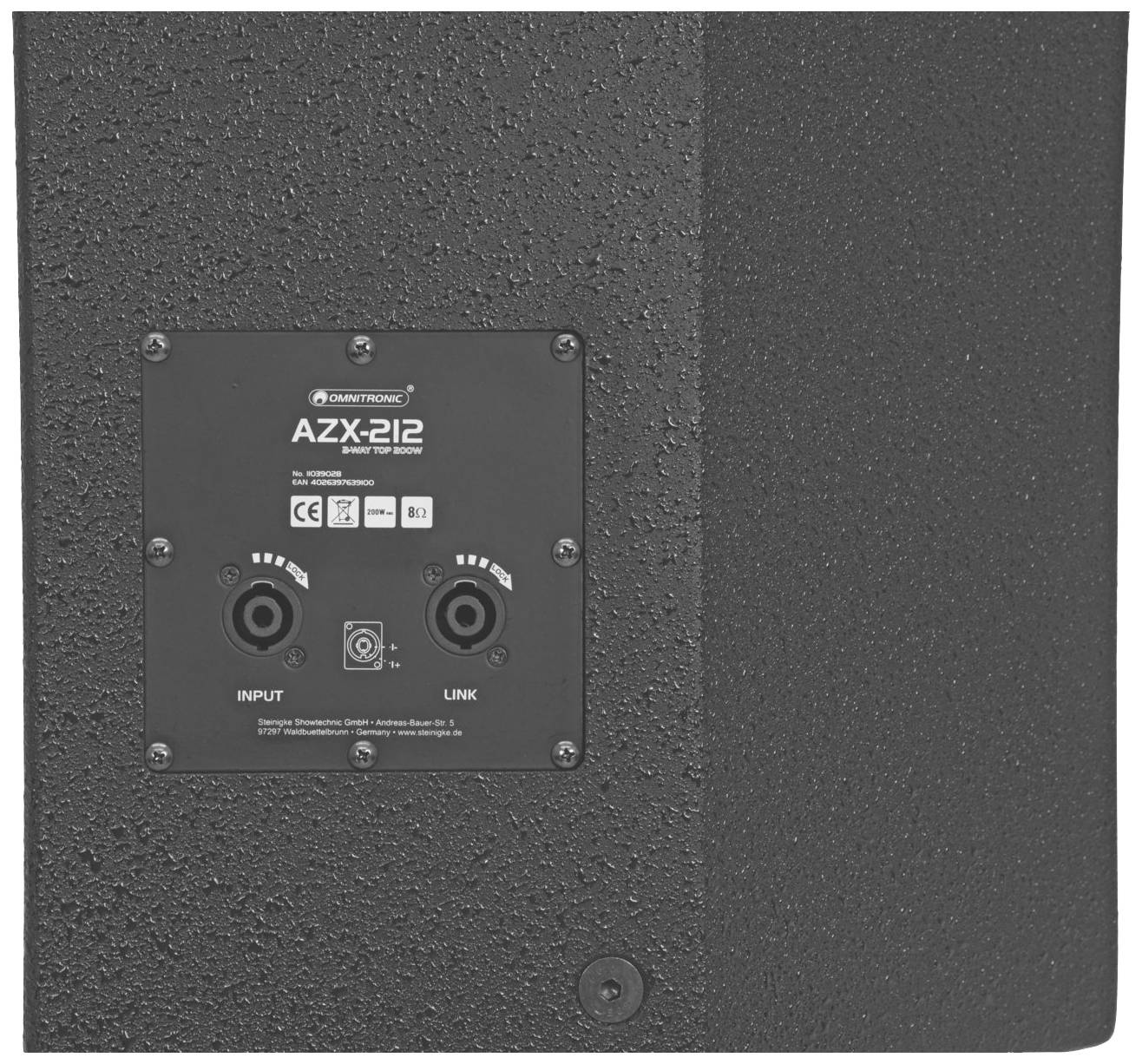 Głośnik z dwoma wejściami audio, złączem Link oraz powierzchnią odporną na wilgoć. Oznaczenie: 'AZX-212'.