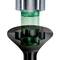 Zbliżenie końcówki śrubokręta, która pasuje do łba śruby. Końcówka i łeb śruby mają zielone efekty świetlne.