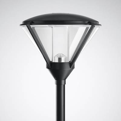 Nowoczesna latarnia uliczna o czystym, geometrycznym designie. Posiada czarną metalową strukturę i transparentne panele.