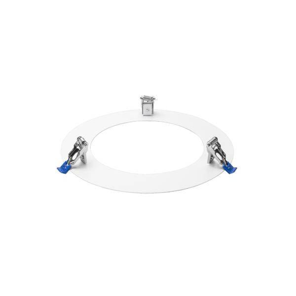 Okrągła biała metalowa rama z trzema zaciskami, nadająca się do mocowania lub zabudowy. Przeznaczona głównie do zastosowań technicznych.