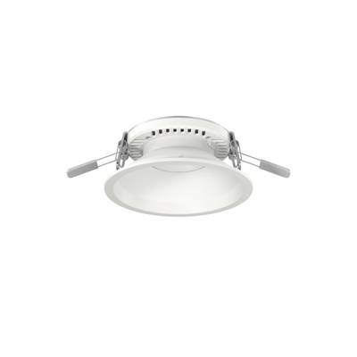Okrągła biała lampa sufitowa LED z mechanizmem zatrzaskowym, przeznaczona do sufitów podwieszanych we wnętrzach.