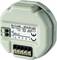 Biały elektryczny adapter z oznaczeniem '230V / 0,01A - 50Hz T1A IP20 8mm', pięć gniazd od dołu, numer modelu u góry.