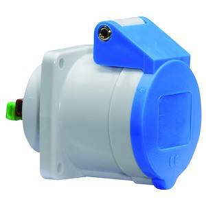 Niebieski i biały wtyk elektryczny z obudową z tworzywa sztucznego, przeznaczony do zastosowań przemysłowych, przedstawiony z boku.